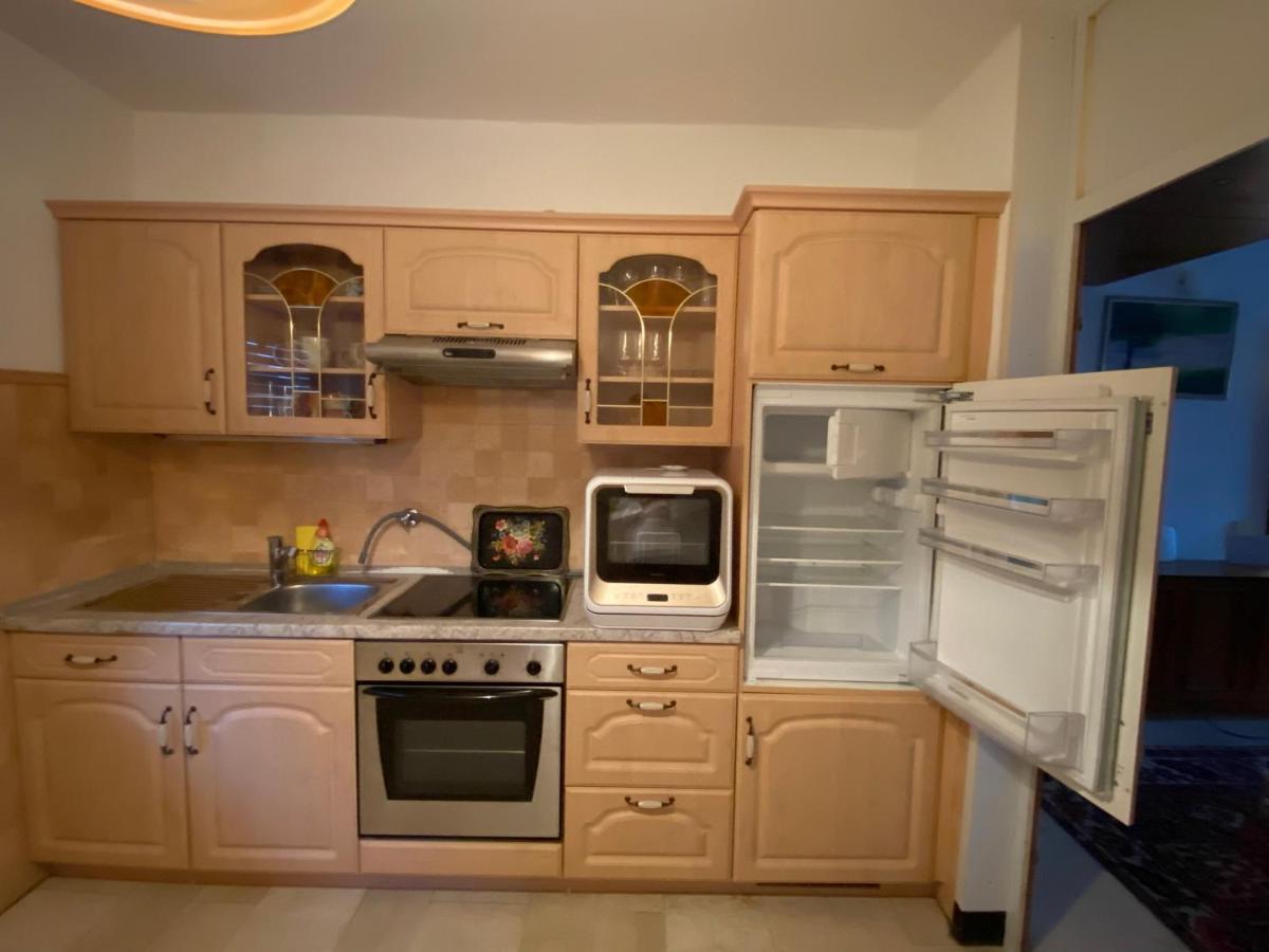Ferienwohnung Mit Garten Пирмазенс Екстериор снимка